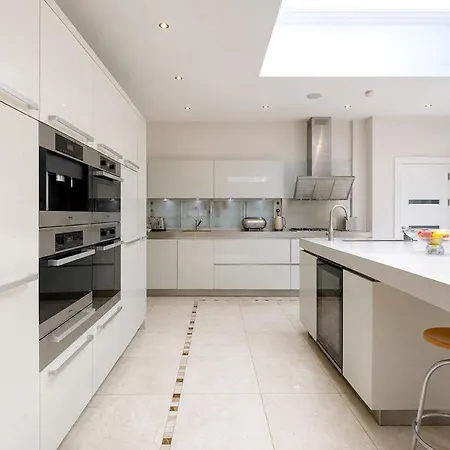 Σπίτι διακοπών Stylish 3br Wiz Private Garden & Parking Δουβλίνο